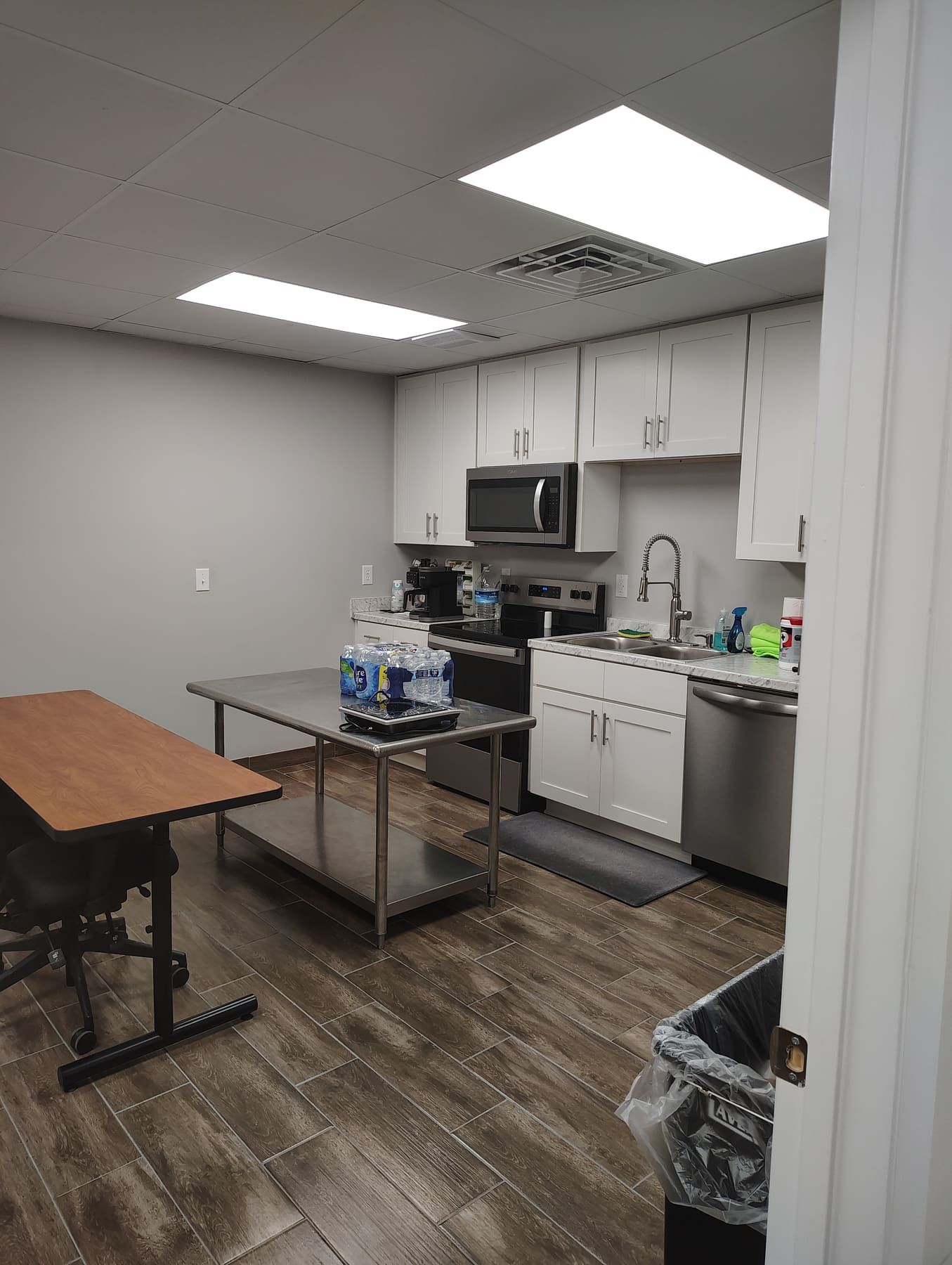 The private culinary classroom set up for a session